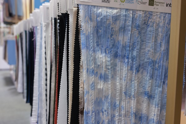 1763084369621680.jpg 4.jpg